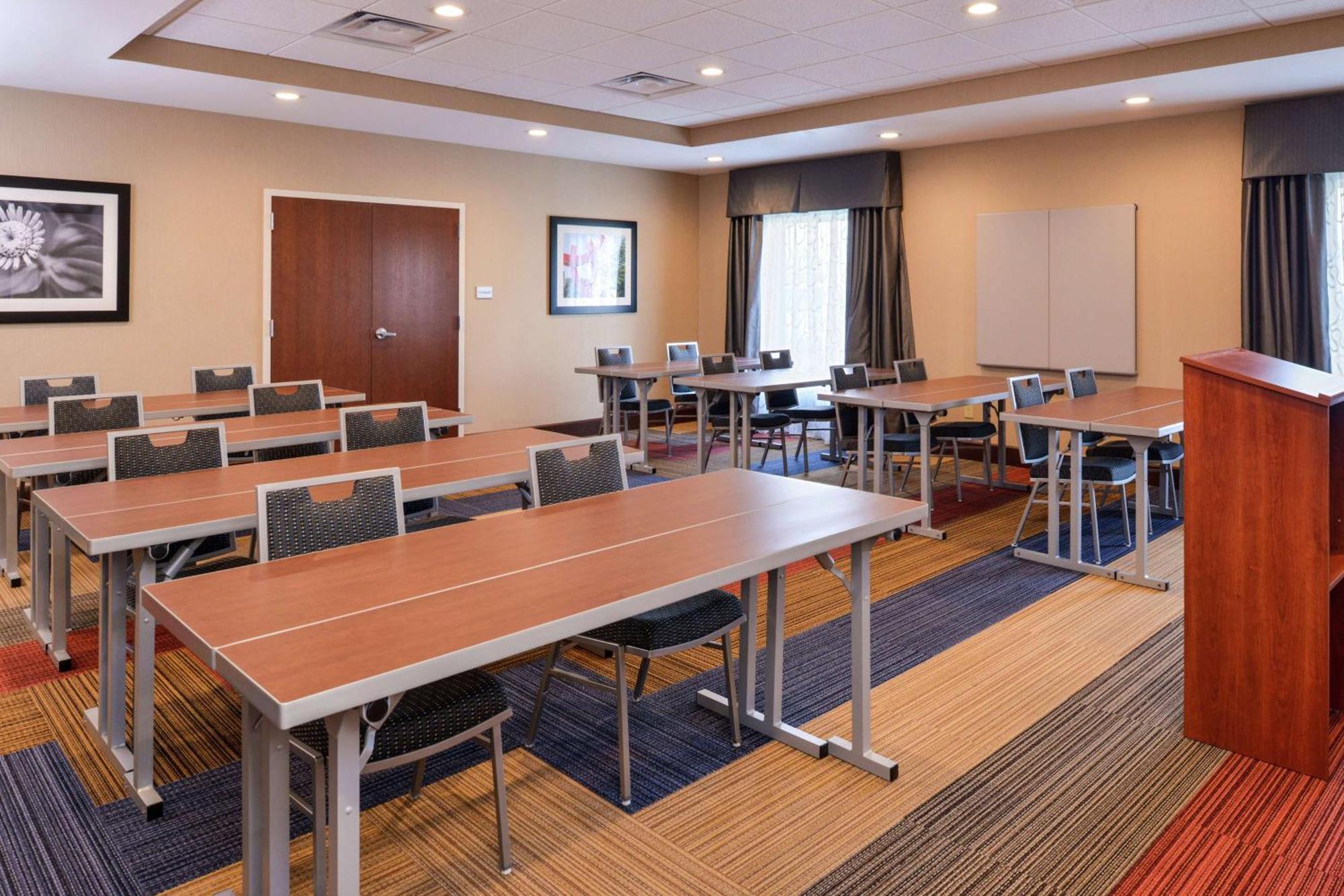 Hampton Inn & Suites By Hilton Lonoke Exterior foto